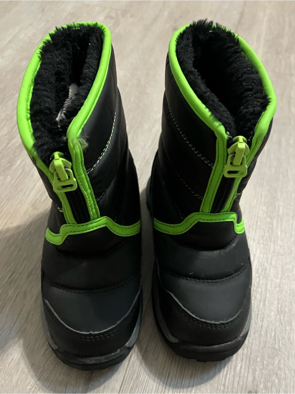 wonder nation Black Boots with Neon Green Trim - Kids Rain & Snow Boots